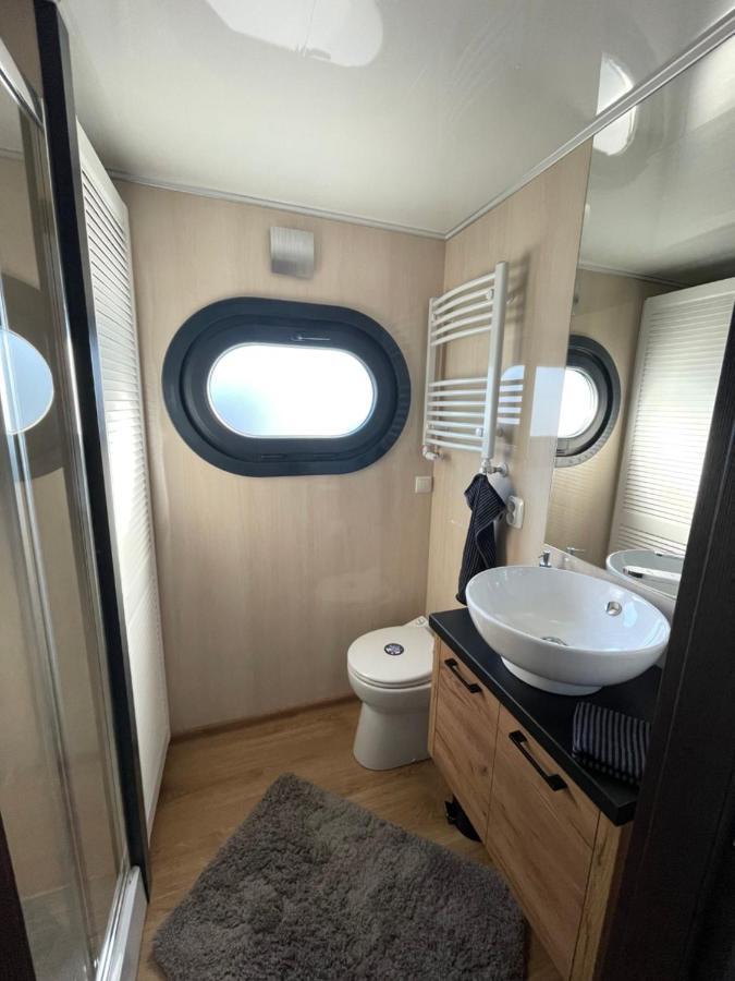 Hausboot Lore Duisburg Zewnętrze zdjęcie